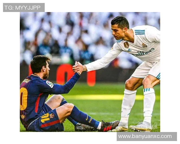 足球巨星带字传奇：从梅西到C罗的辉煌之路与精神传承